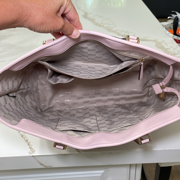 Michael Kors Light Pink Tote with Cutout Gold Accents - Picture 7 of 16
